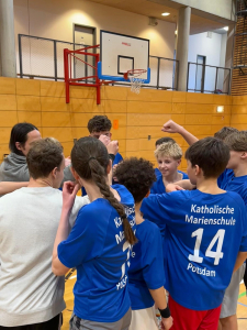 7F2B219A-06EF-4118-A41E-725EF813905C